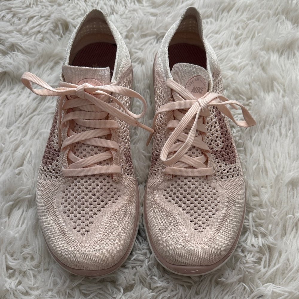 Nike Women's Light Pink Knit Sneakers